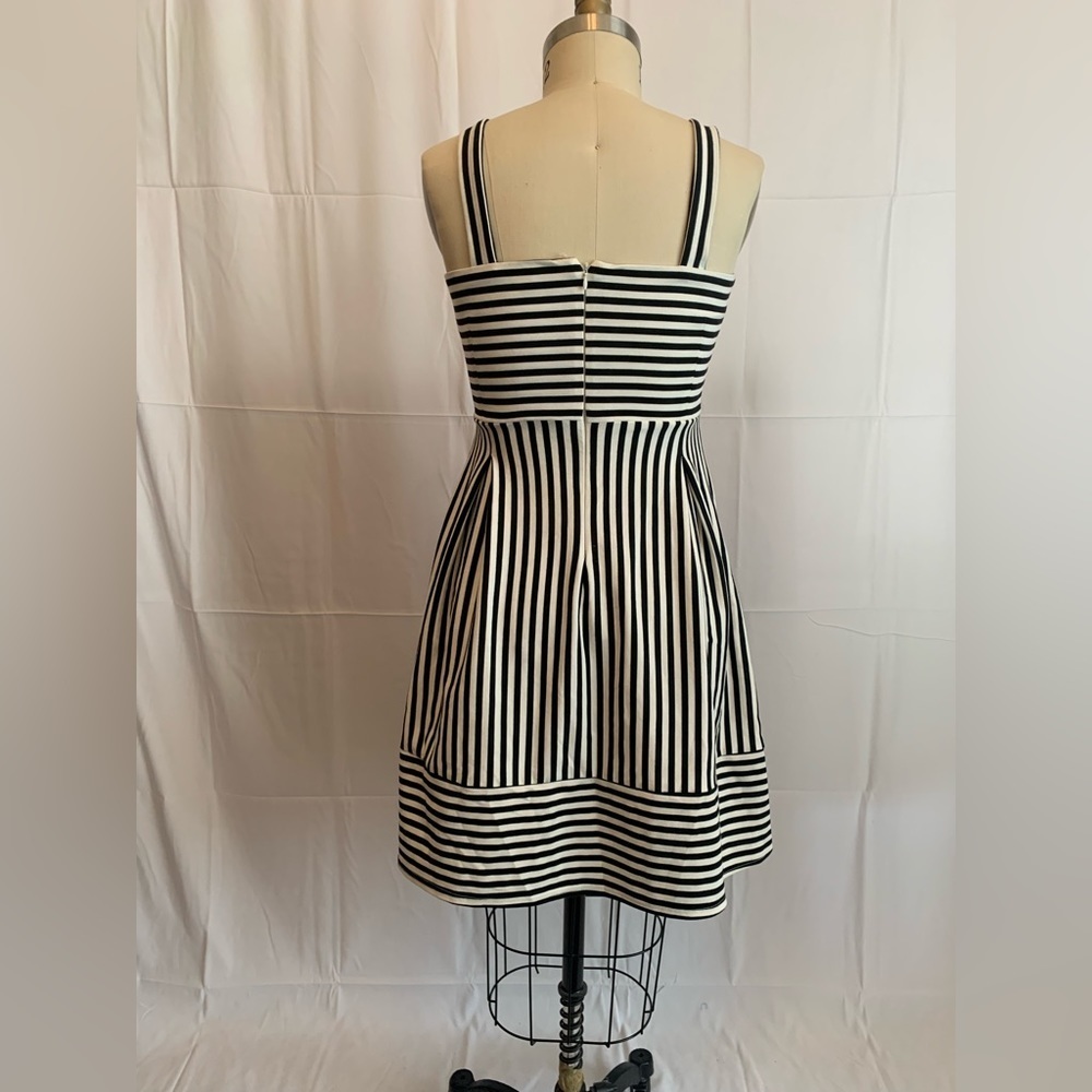 Nwot Brixon Ivy Black & White Striped
Ponte Bib Fit & Flare Summer Dress medium - Picture 6 of 12